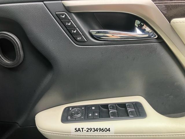 Lexus RX 2016-01 7617748-27