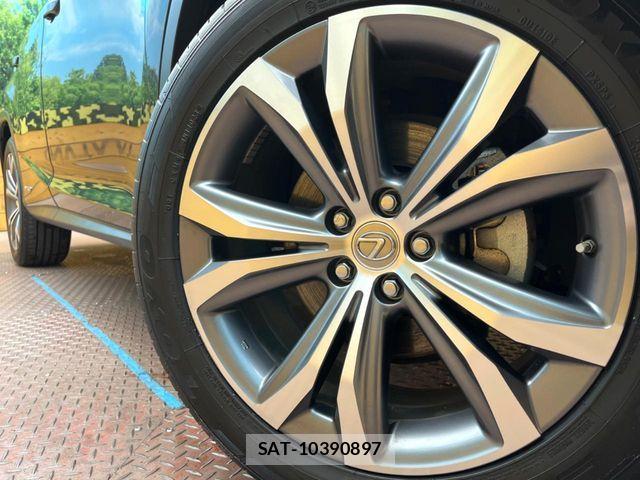 Lexus RX 2016-01 7617746-12
