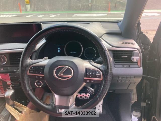 Lexus RX 2017-11 7617744-14