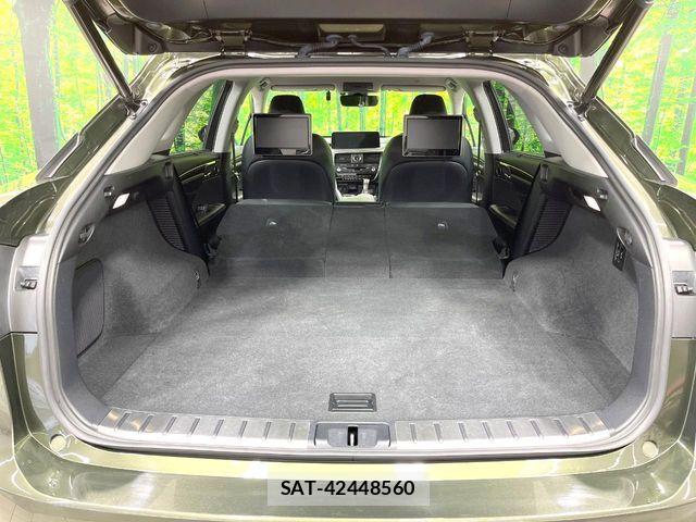 Lexus RX 2019-10 7786660-11