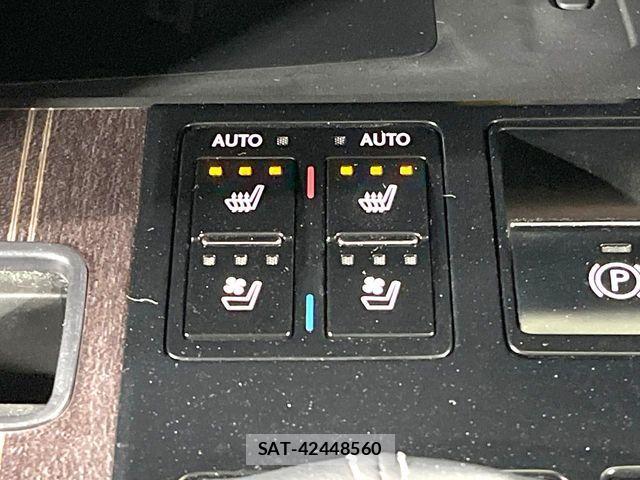 Lexus RX 2019-10 7786660-7