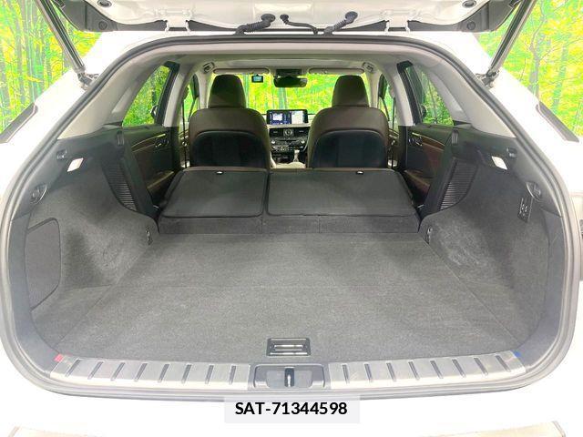 Lexus RX 2019-09 7786659-10