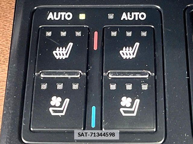 Lexus RX 2019-09 7786659-6