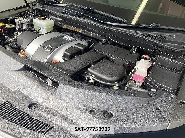 Lexus RX 2016-03 7786657-17