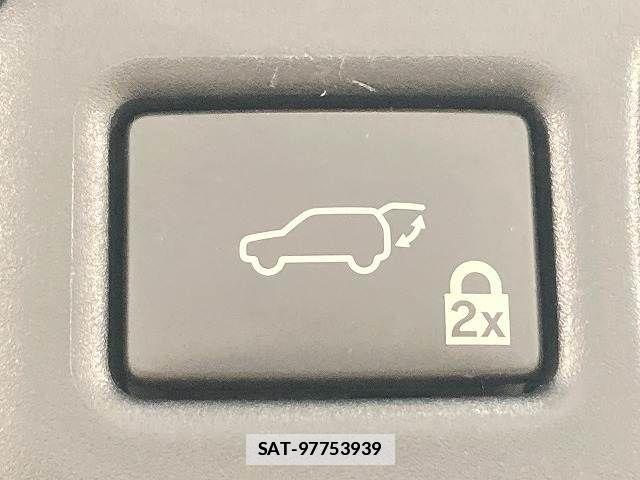 Lexus RX 2016-03 7786657-7