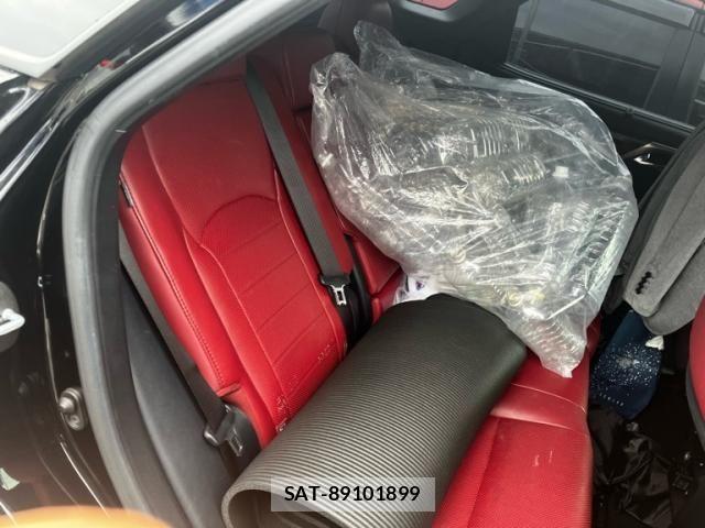 Lexus RX 2017-07 7902875-13