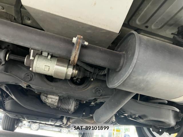 Lexus RX 2017-07 7902875-6