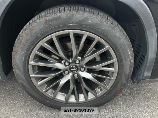 Lexus RX 2017-07 7902875-7