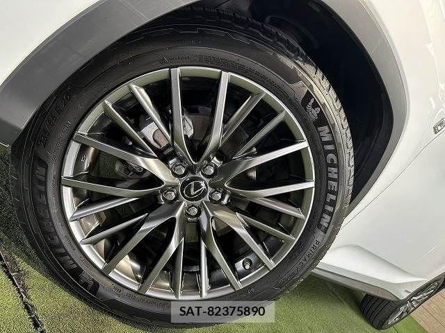 Lexus RX 2017-05 7962468-11