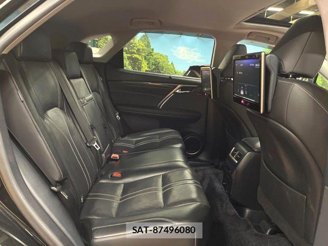 Lexus RX 2018-02 8074401-8