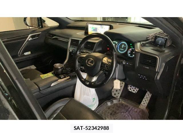 Lexus RX 2015-10 8074407-11