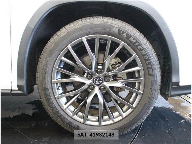 Lexus RX 2021-04 8074404-29