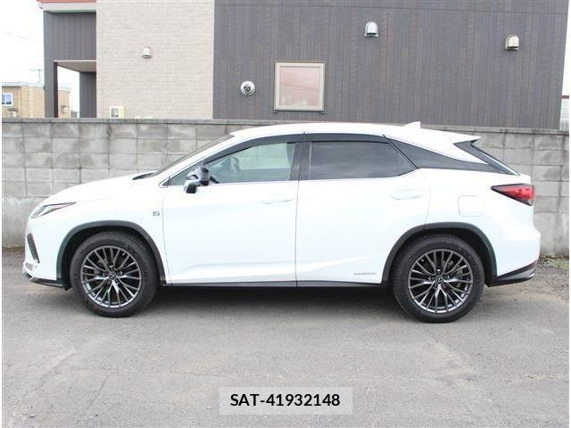 Lexus RX 2021-04 8074404-7