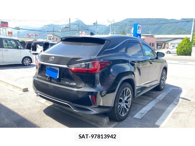Lexus RX 2017-03 8100201-7