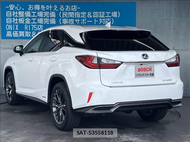 Lexus RX 2016-04 8100199-12