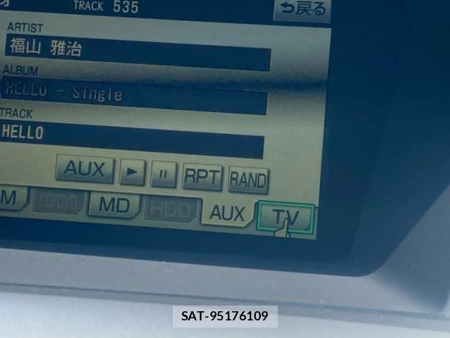 Lexus RX 2010-03 8131062-22