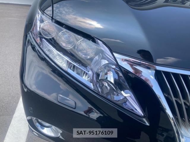 Lexus RX 2010-03 8131062-3