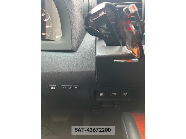 Lexus RX 2009-12 8131063-12
