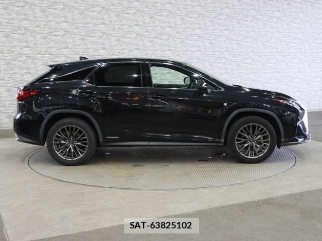 Lexus RX 2016-01 8146091-12
