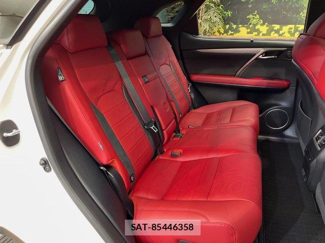 Lexus RX 2021-02 8208465-11