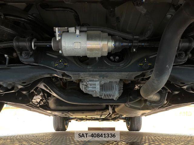 Lexus RX 2022-01 8208462-18