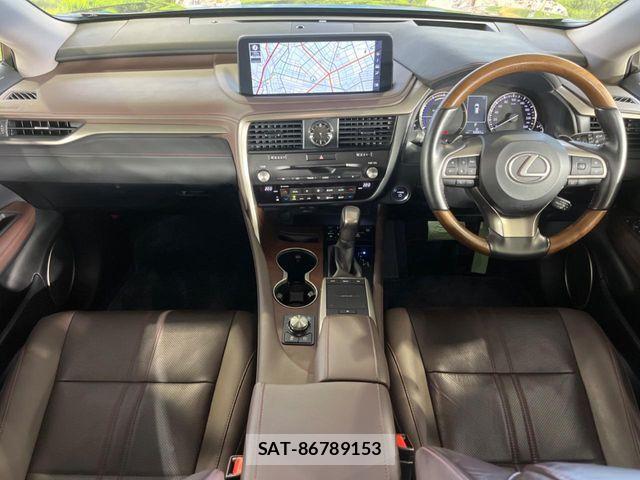 Lexus RX 2020-05 8208463-2