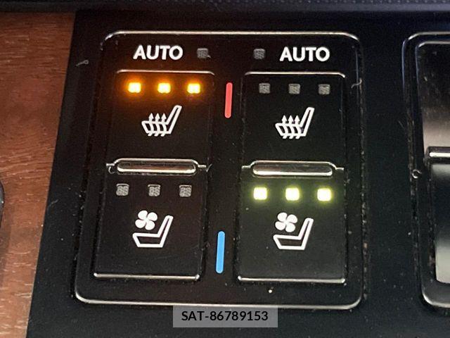 Lexus RX 2020-05 8208463-6
