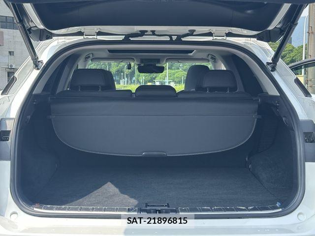 Lexus RX 2017-02 8208467-16