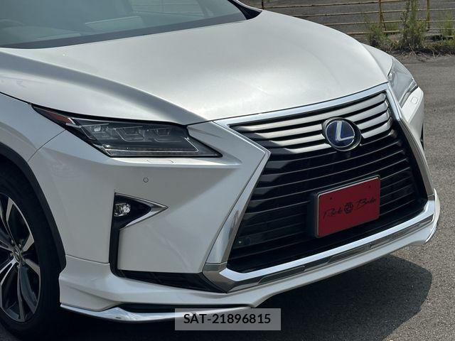 Lexus RX 2017-02 8208467-26
