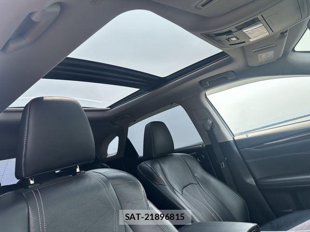 Lexus RX 2017-02 8208467-3