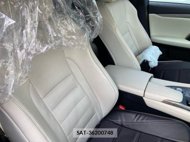 Lexus RX 2016-08 8230654-7