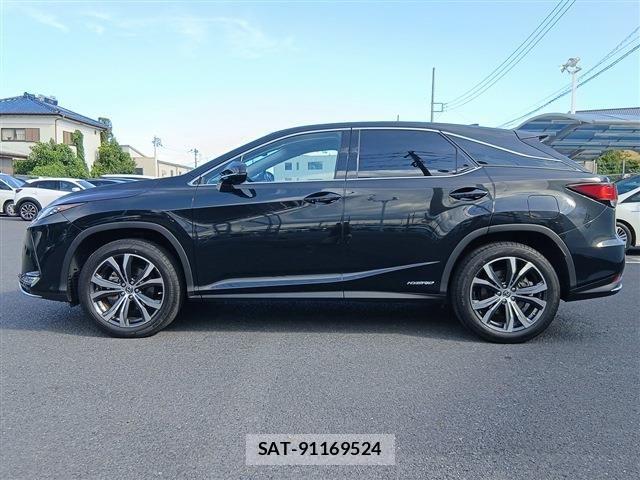 Lexus RX 2021-07 8245765-11