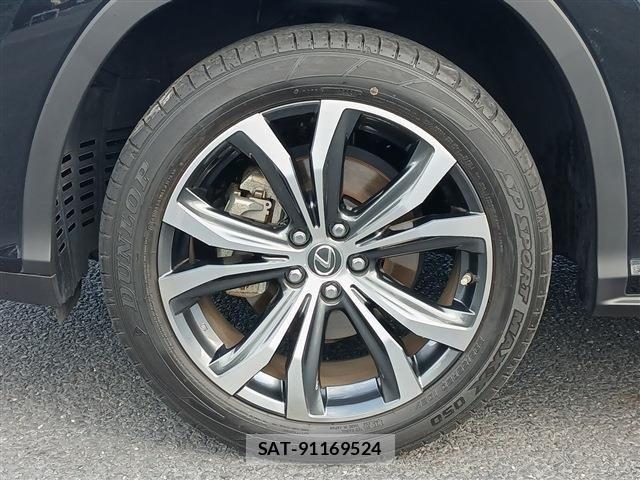 Lexus RX 2021-07 8245765-14