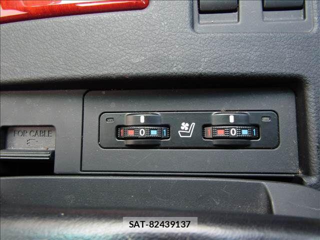 Lexus RX 2009-07 8245768-12