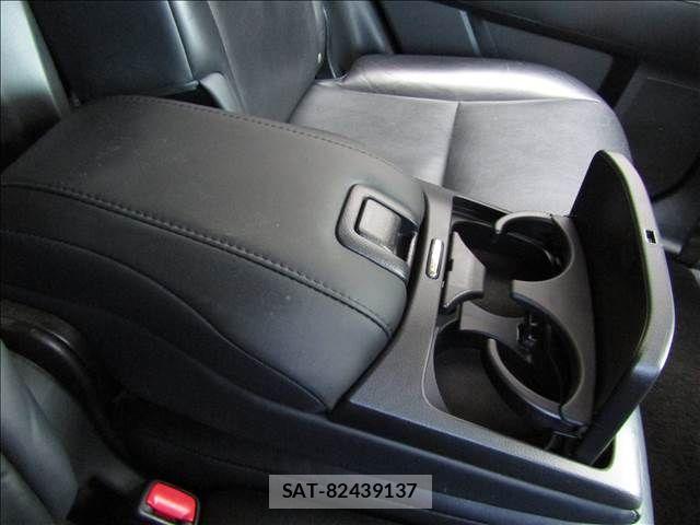 Lexus RX 2009-07 8245768-24