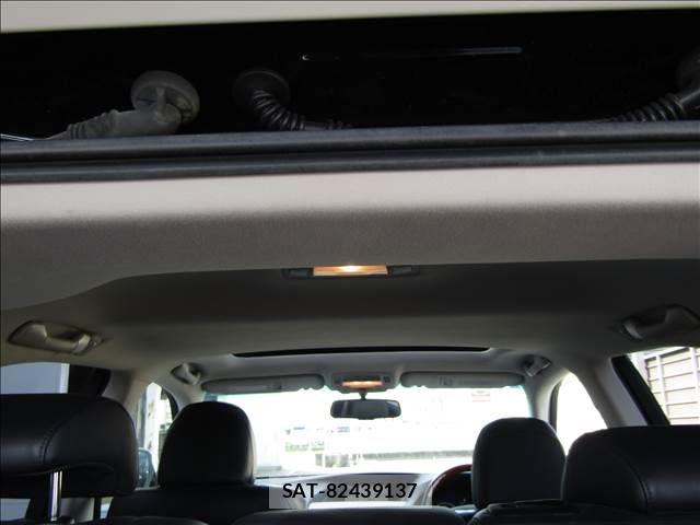 Lexus RX 2009-07 8245768-29