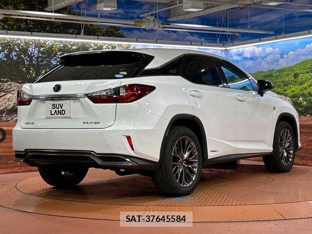 Lexus RX 2019-07 8336608-16