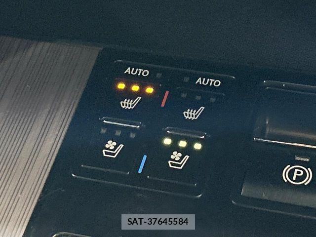 Lexus RX 2019-07 8336608-5