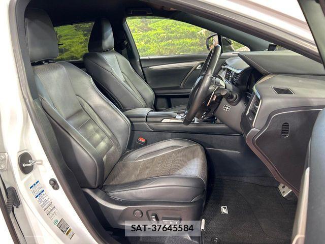 Lexus RX 2019-07 8336608-8