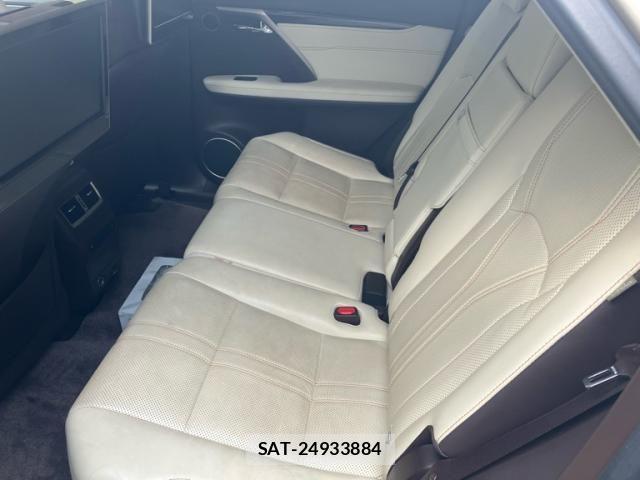Lexus RX 2017-01 8366790-9