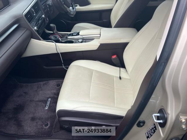 Lexus RX 2017-01 8366790-10