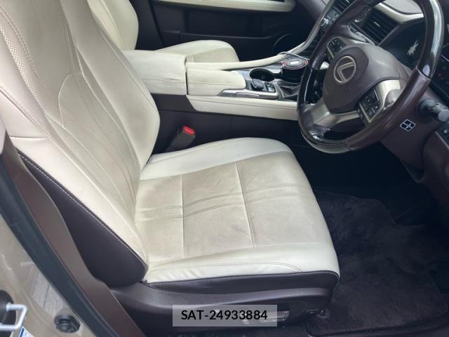 Lexus RX 2017-01 8366790-12