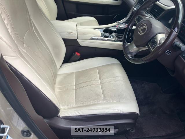 Lexus RX 2017-01 8366790-14