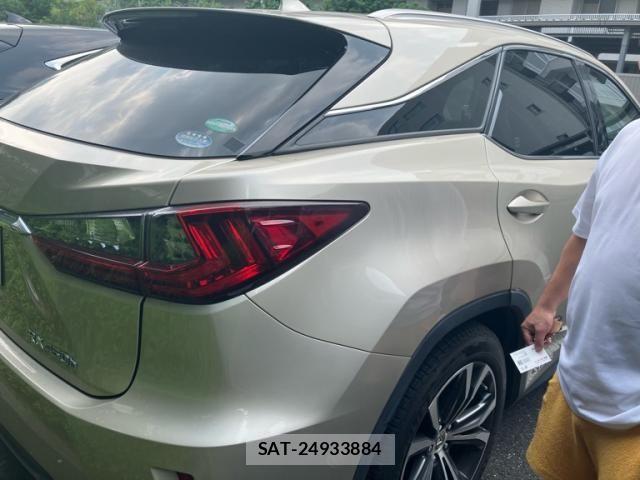 Lexus RX 2017-01 8366790-3