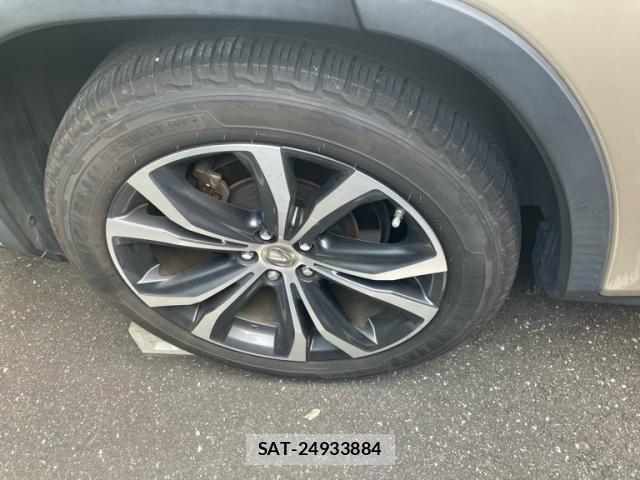 Lexus RX 2017-01 8366790-6