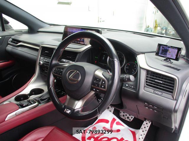 Lexus RX 2016-07 8366789-11
