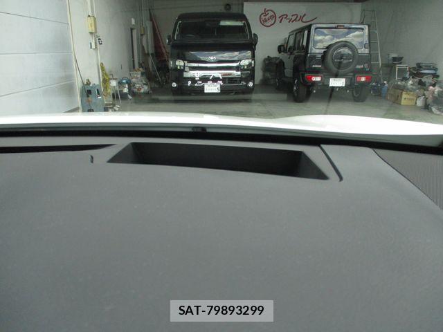 Lexus RX 2016-07 8366789-22