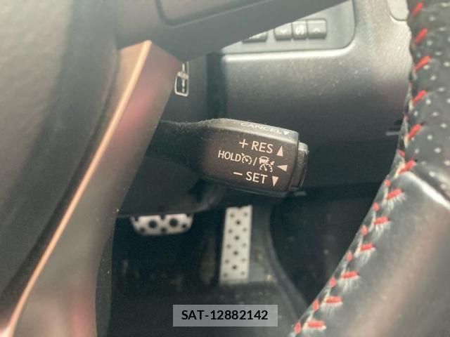 Lexus RX 2016-11 8413325-21