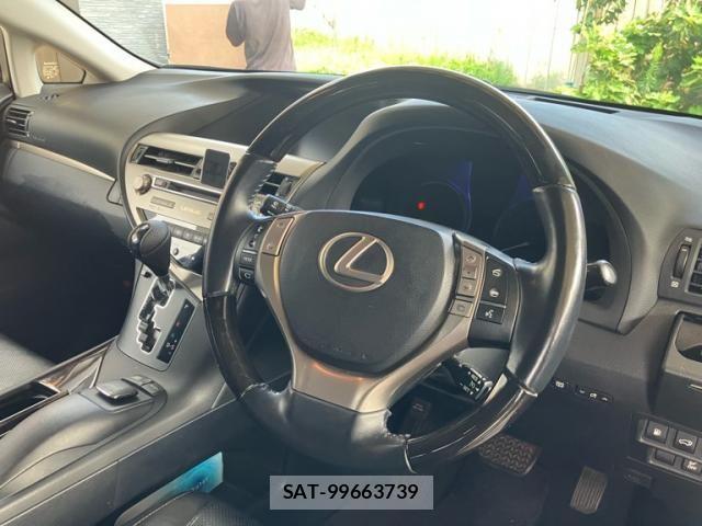 Lexus RX 2012-09 8413327-12