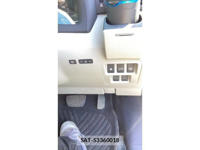 Lexus RX 2011-10 8413334-9